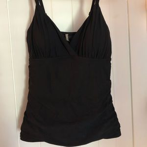 Lands’ end tankini top with shelf bra